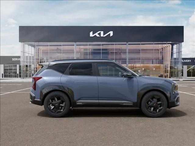 New 2027 Pale Gray Kia X-Line S image 7