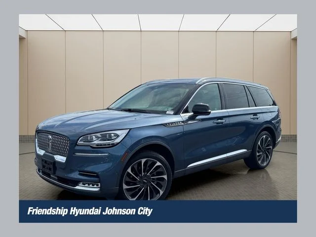 Used 2020 Blue Lincoln Reserve image 1