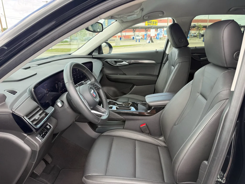 2025 Buick Envision Preferred - Photo 16