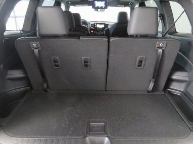 Used 2022  Honda Black Edition image 17