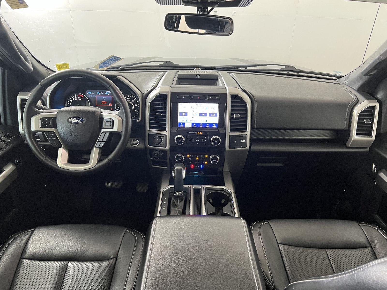 Used 2020 Agate Black Ford LARIAT image 30
