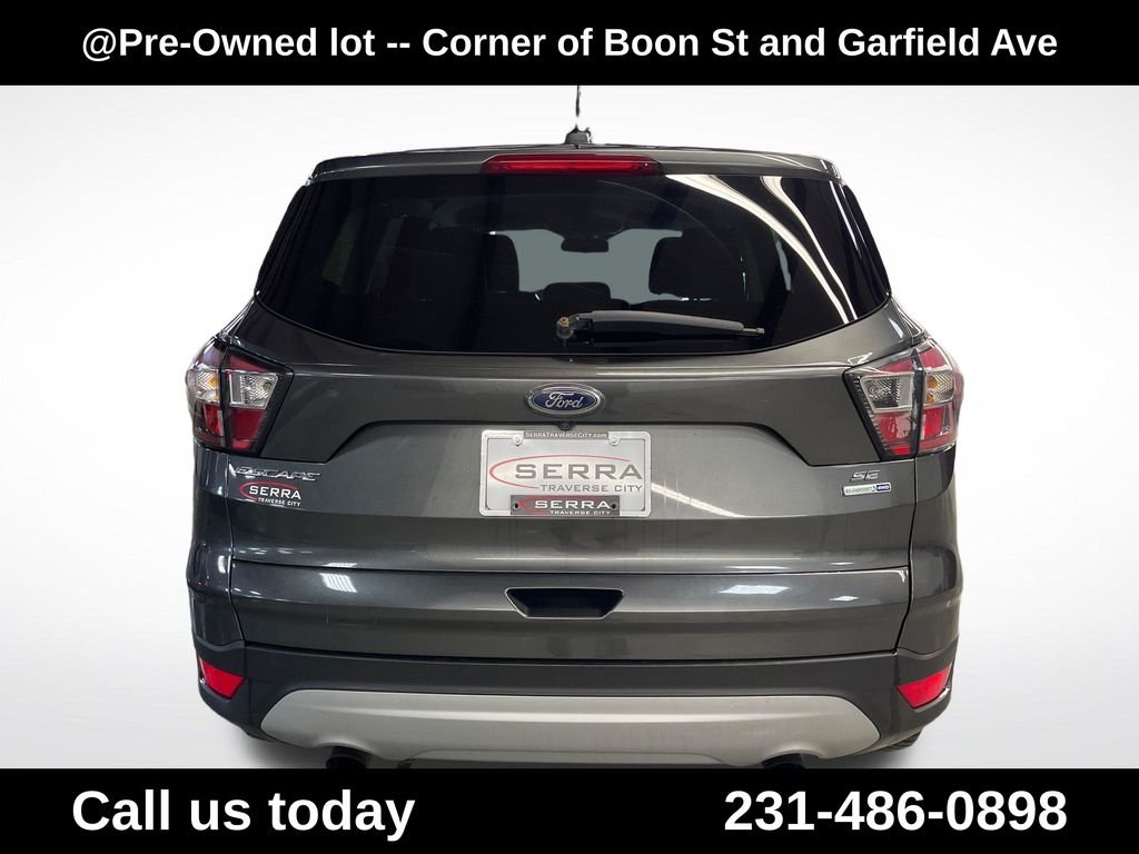 Used 2017 Gray Ford SE image 4