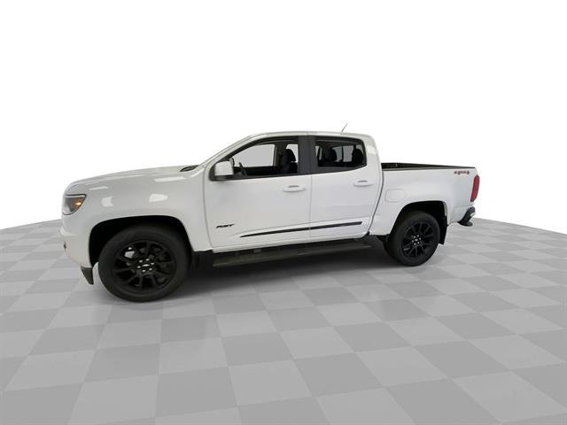 Certified Used 2020 SUMMIT WHITE Chevrolet 4WD LT image 6