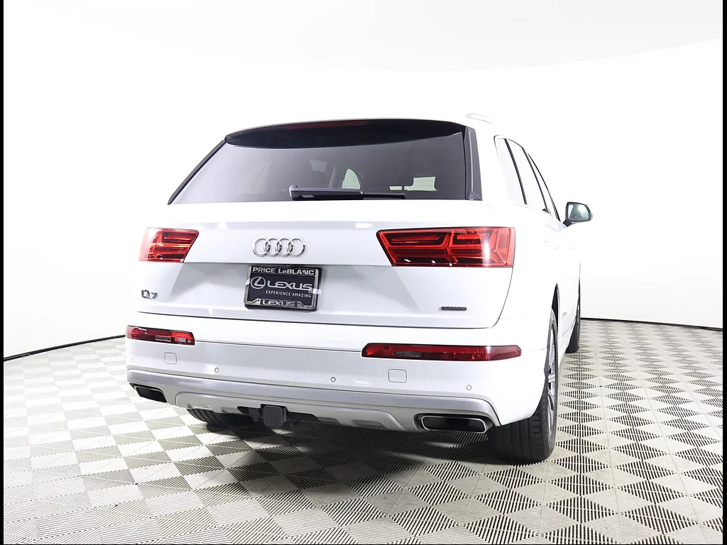 Used 2018 Carrara White Audi 2.0T quattro Premium Plus image 5