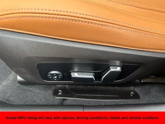 2024 BMW 3 Series M340i - Photo 18
