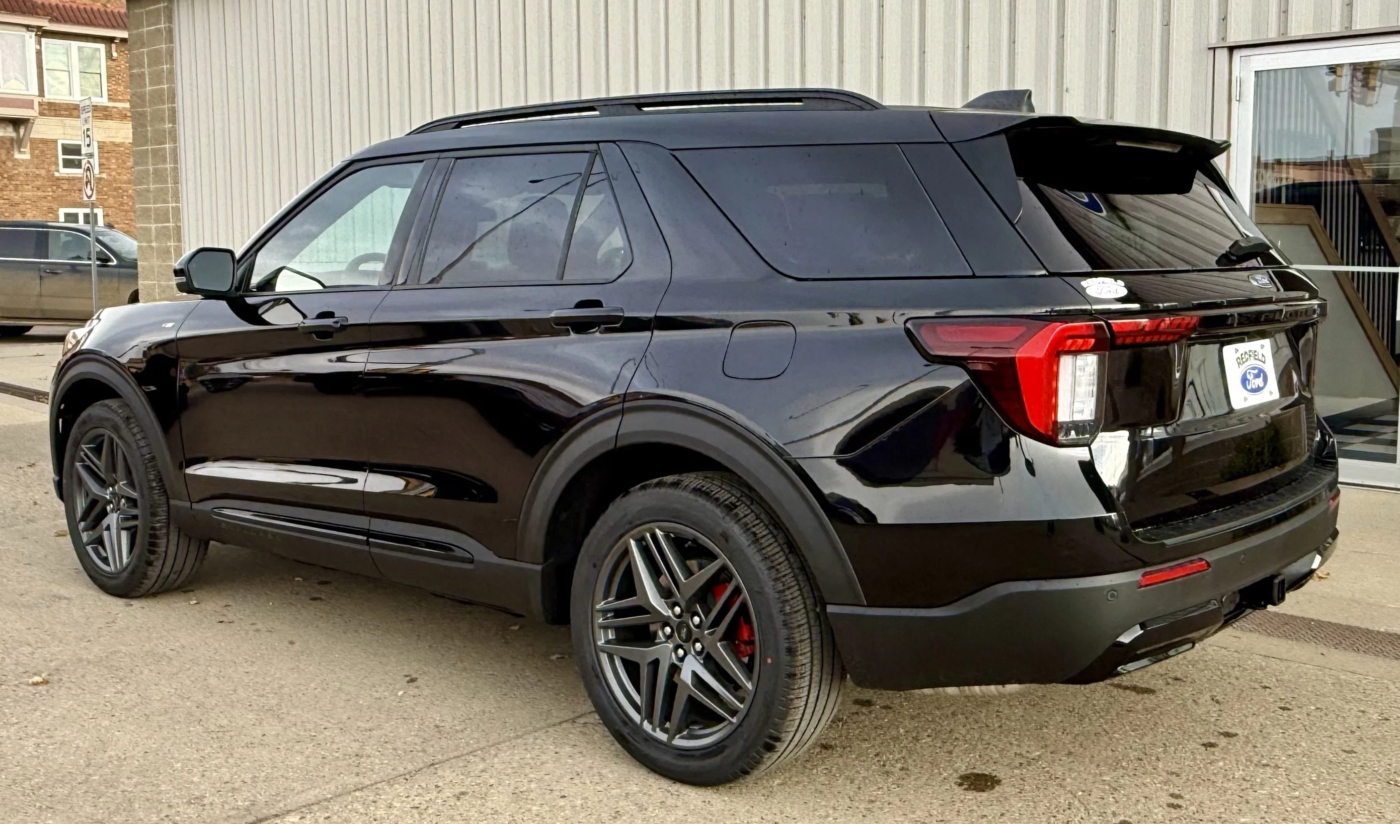 2026 Ford Explorer ST-Line - Photo 7