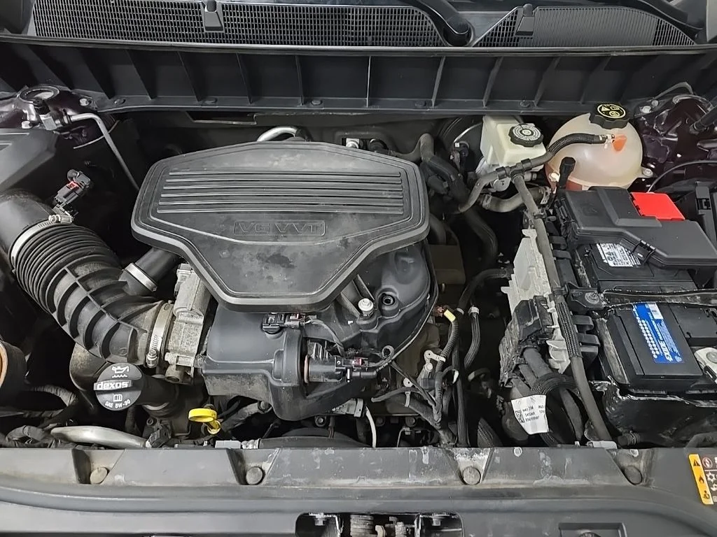 Used 2017 Red GMC Denali image 13