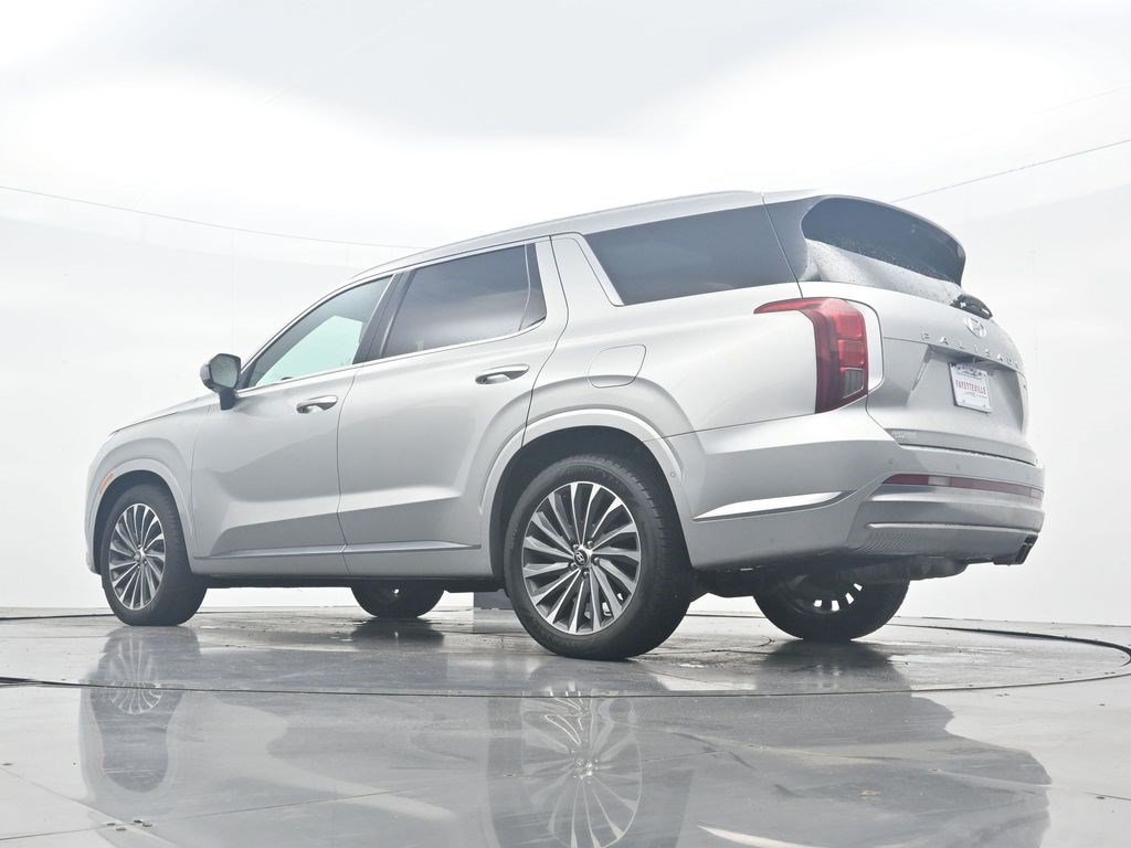 Certified Used 2024 Typhoon Silver Hyundai Calligraphy image 32