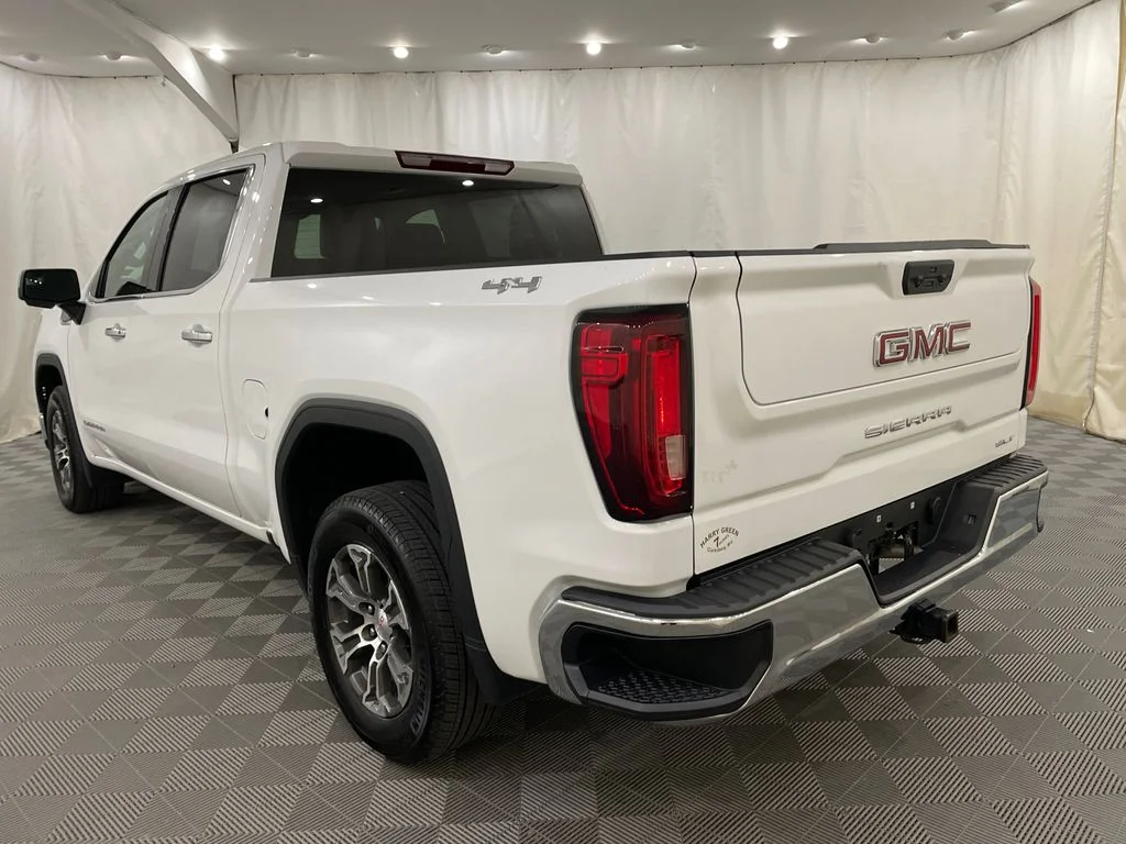 2025 GMC Sierra 1500 SLT - Photo 11