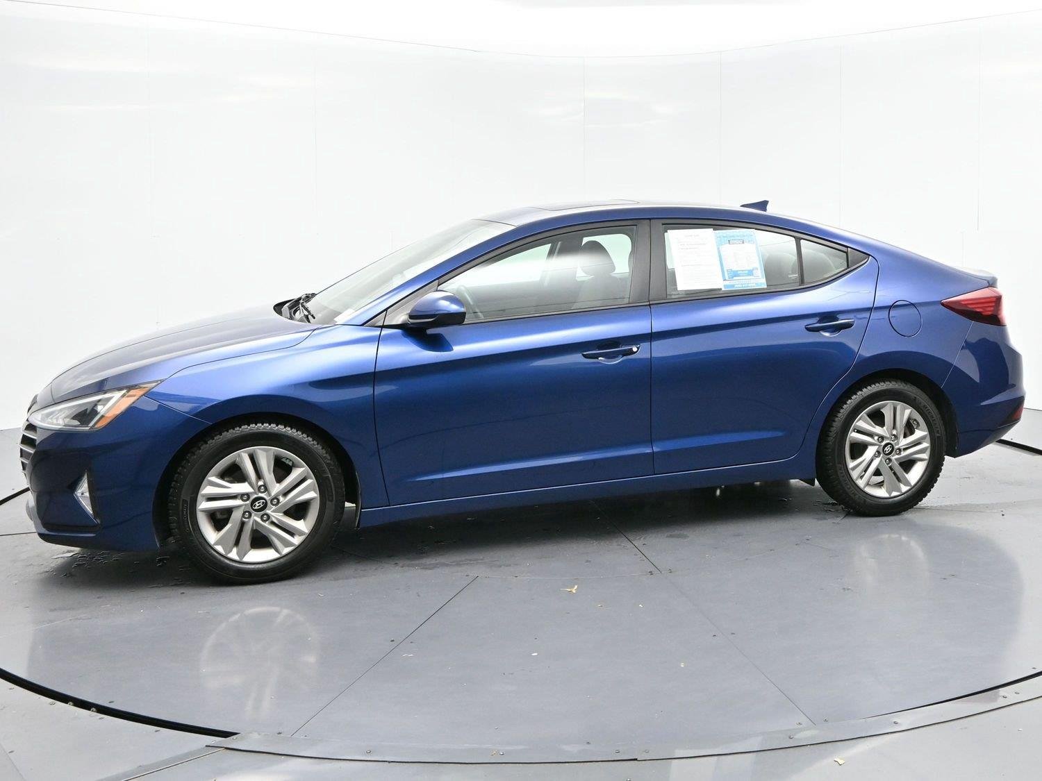 Used 2020 Lakeside Blue Hyundai Value Edition image 4