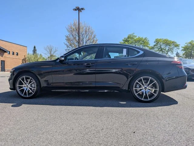 Used 2026 Black Genesis 2.5T image 4