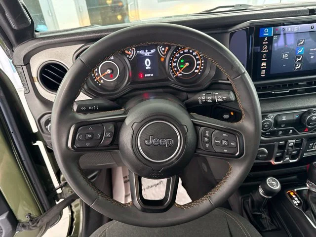 Used 2024 Green Jeep Sport S image 23
