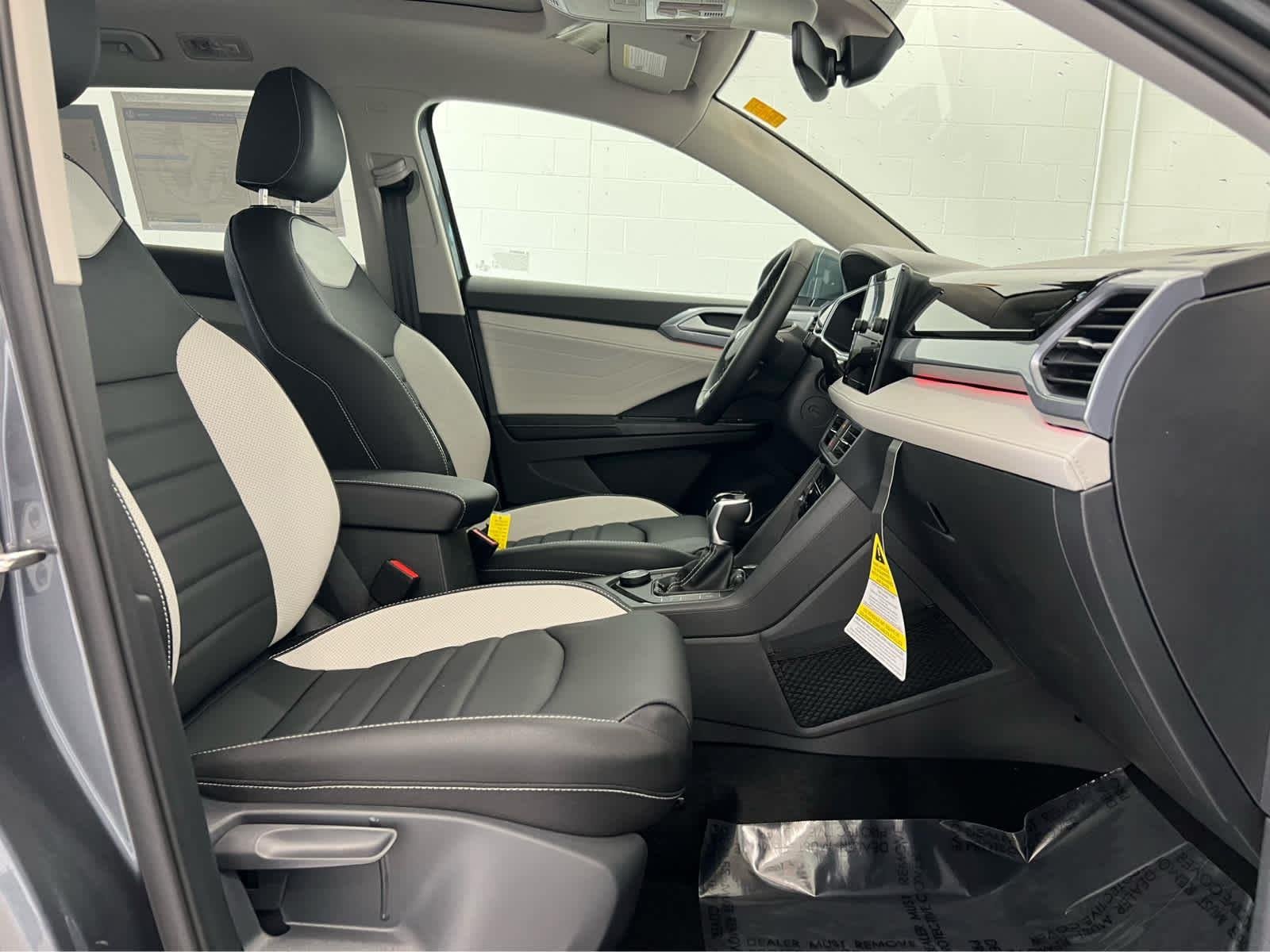 New 2026 Platinum Gray Metallic Volkswagen SEL image 30