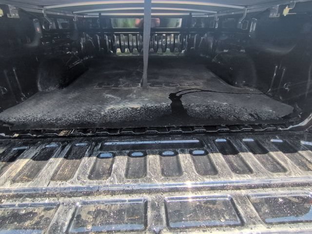 Used 2019 BLACK Chevrolet LT image 25