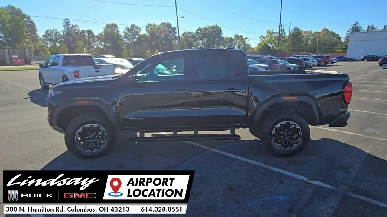 2026 GMC Canyon AT4 - Photo 8