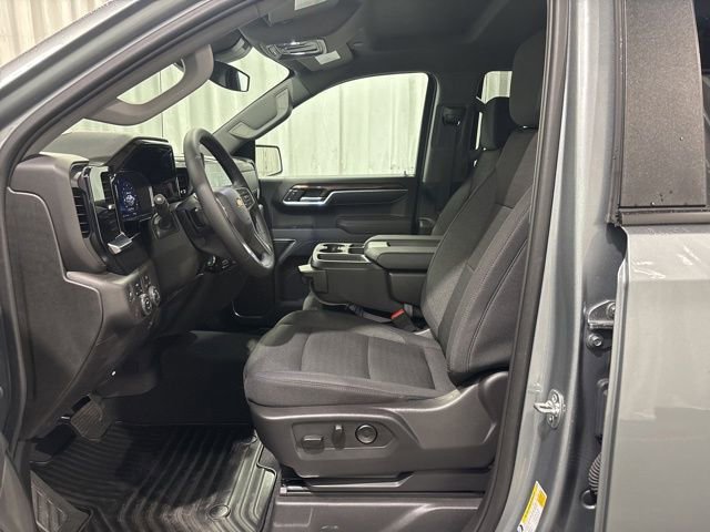 2025 Chevrolet Silverado 1500 LT - Photo 9