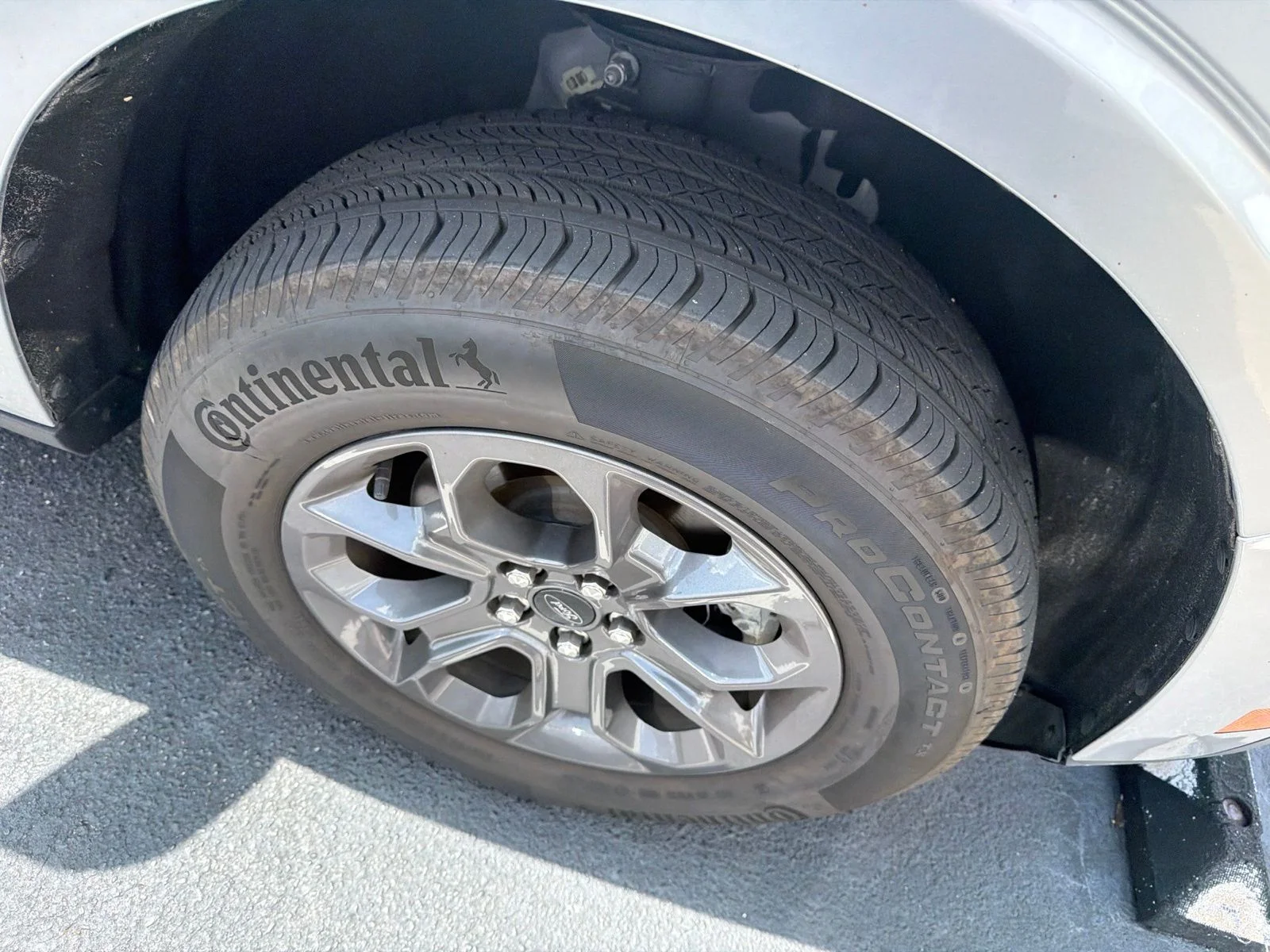 Certified Used 2023 Silver Ford XLT image 3