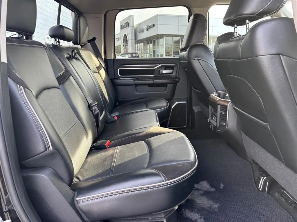 2024 RAM Ram 3500 Pickup Laramie - Photo 14