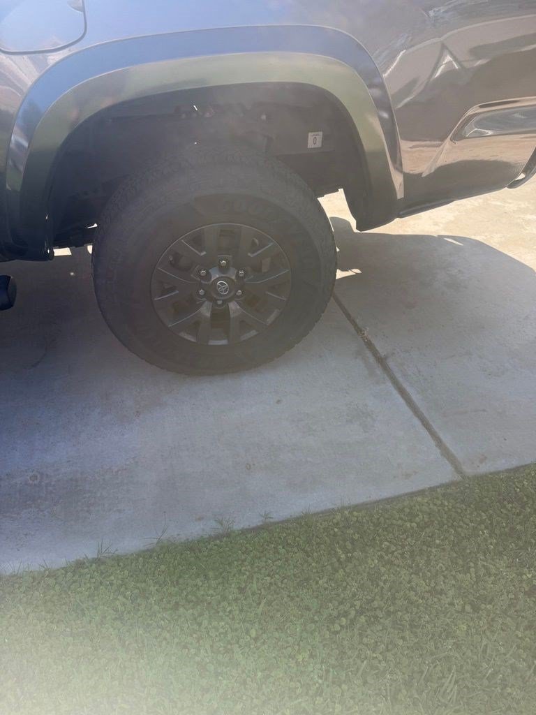 Certified Used 2020 Magnetic Gray Metallic Toyota SR5 image 6