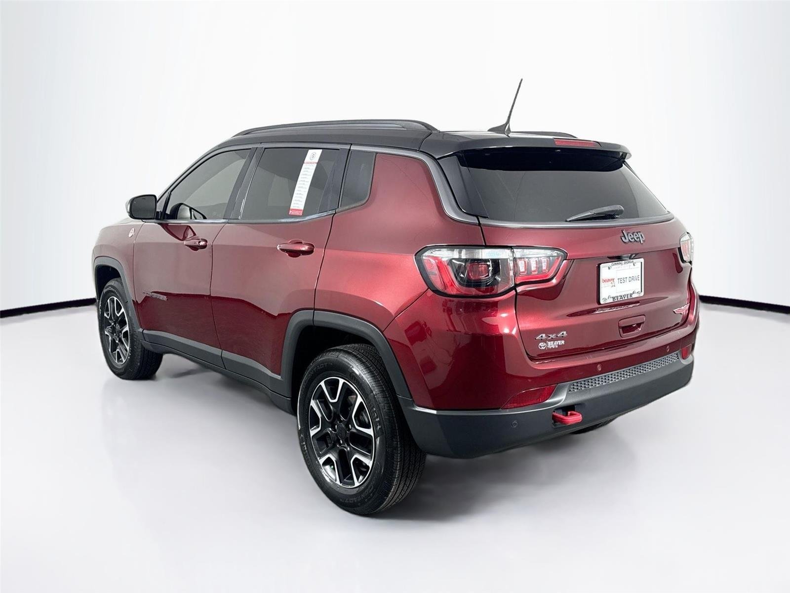 Used 2021 Velvet Red Pearlcoat Jeep Trailhawk image 12
