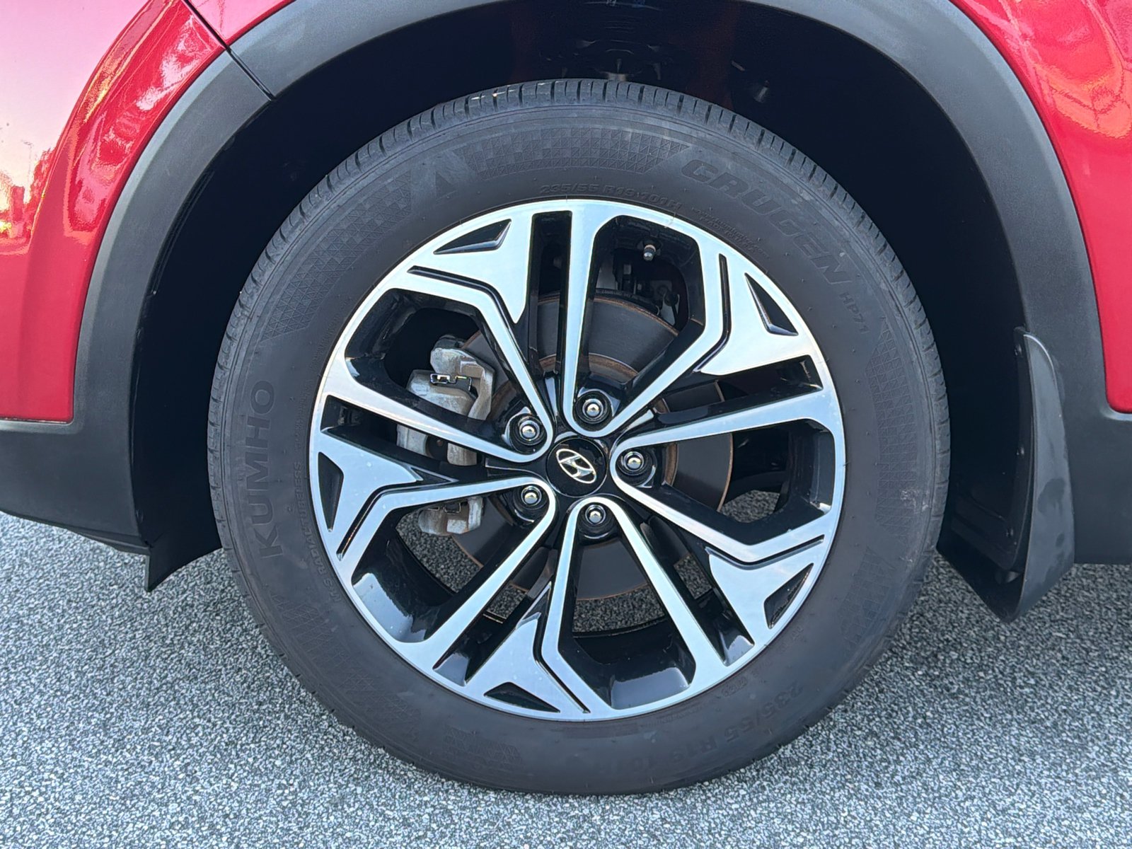 Used 2020 Scarlet Red Hyundai Limited image 11