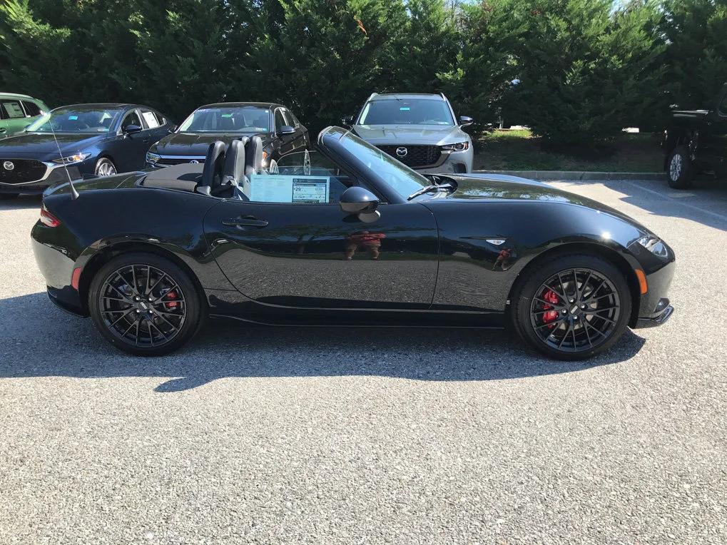 New 2026 Jet Black Mica Mazda Club image 7