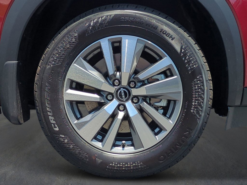 New 2026 Scarlet Ember Tintcoat Nissan SL image 9