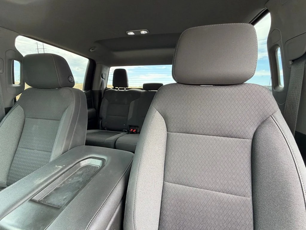 Used 2021 Silver GMC SLE image 12
