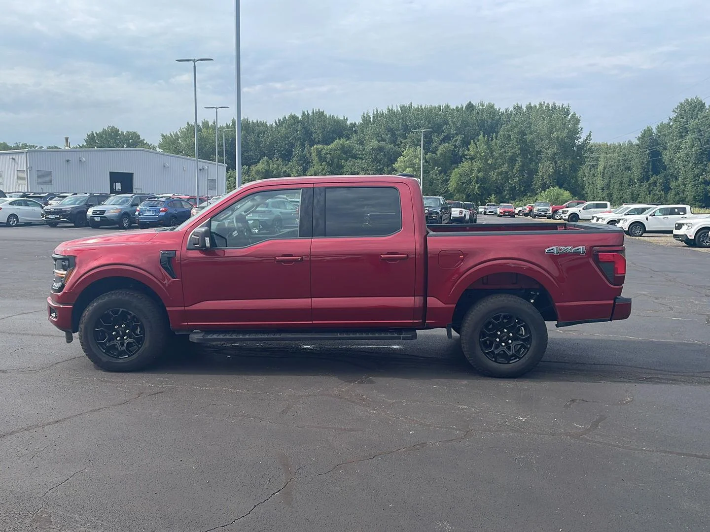 New 2026 Ruby Red Metallic Tinted Clearcoat Ford XLT image 2