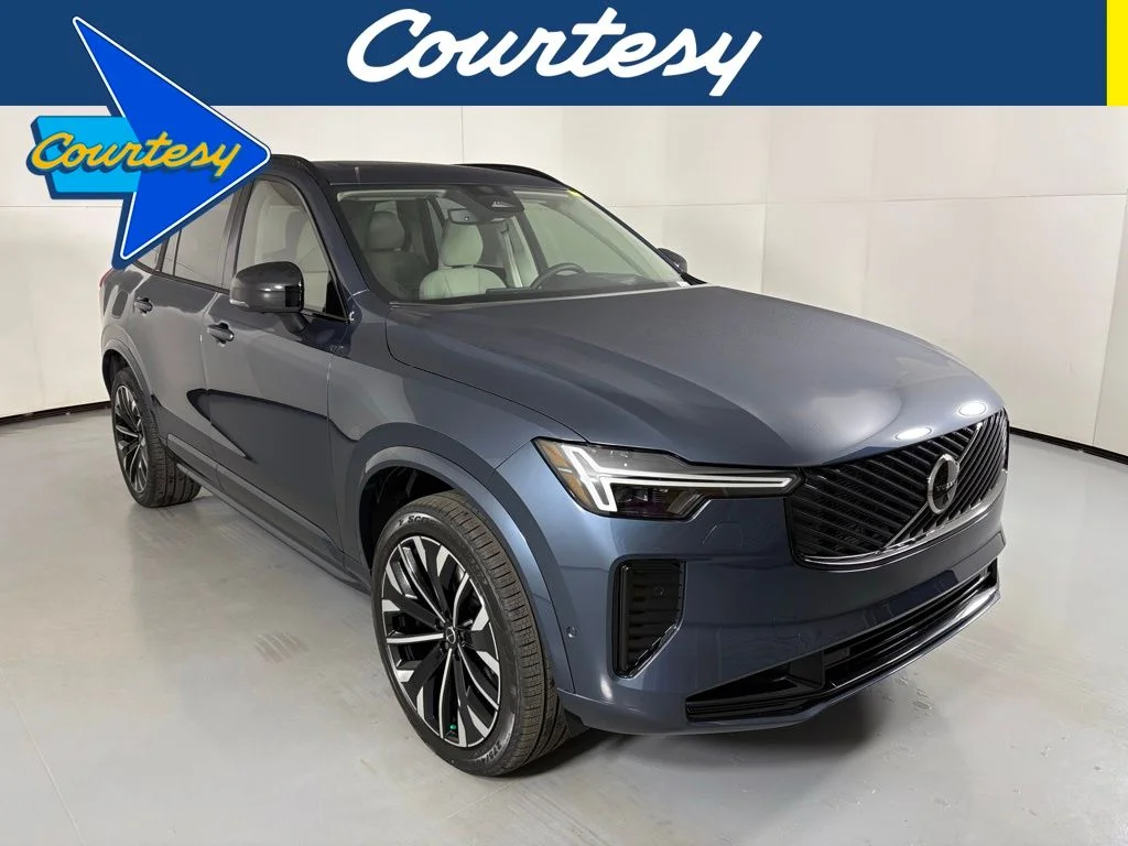 2026 Volvo XC90 T8 Recharge Ultra Dark 4WD's photo