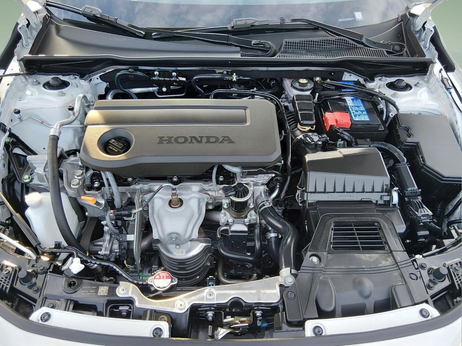 Used 2026 Platinum White Pearl Honda Sport image 14