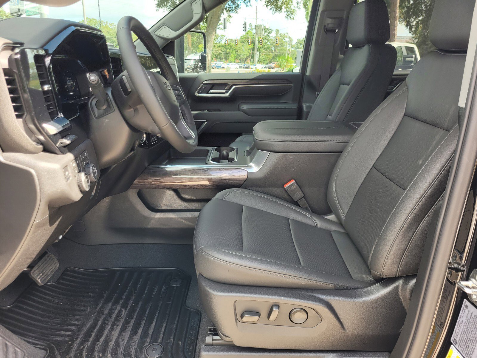 2026 Chevrolet Silverado 2500 HD LTZ - Photo 25