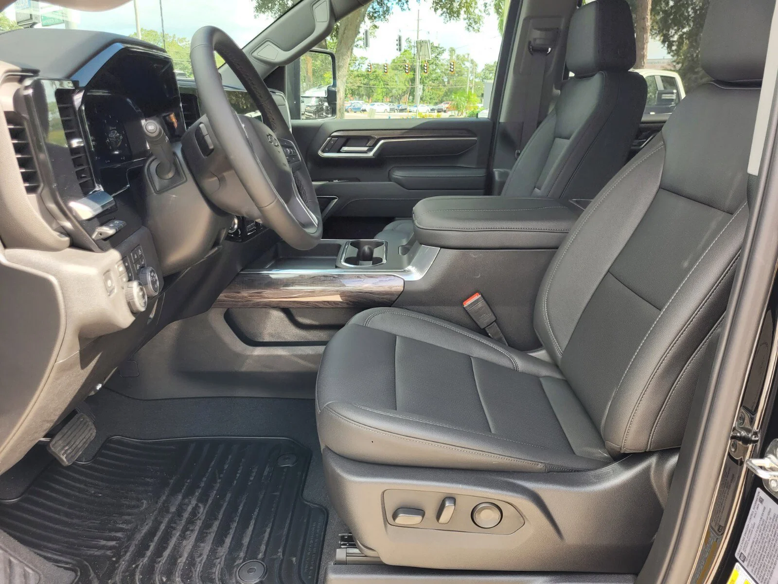 2026 Chevrolet Silverado 2500 HD LTZ - Photo 25