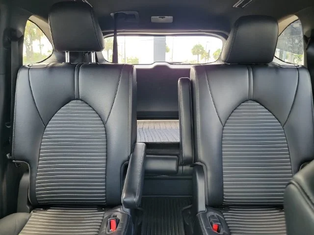 2022 Toyota Highlander XSE - Photo 10