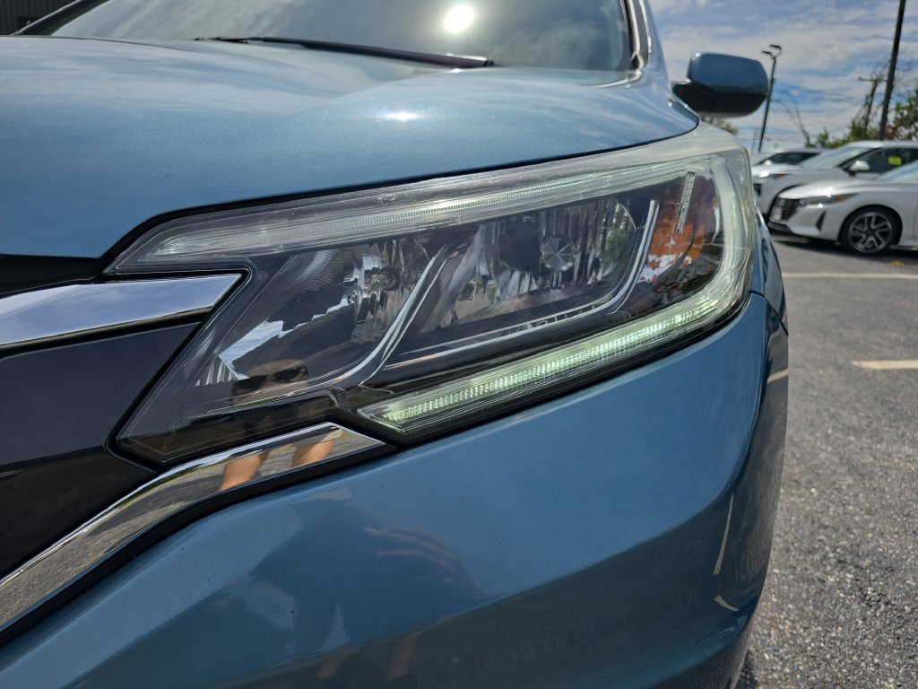 Used 2015  Honda EX image 27