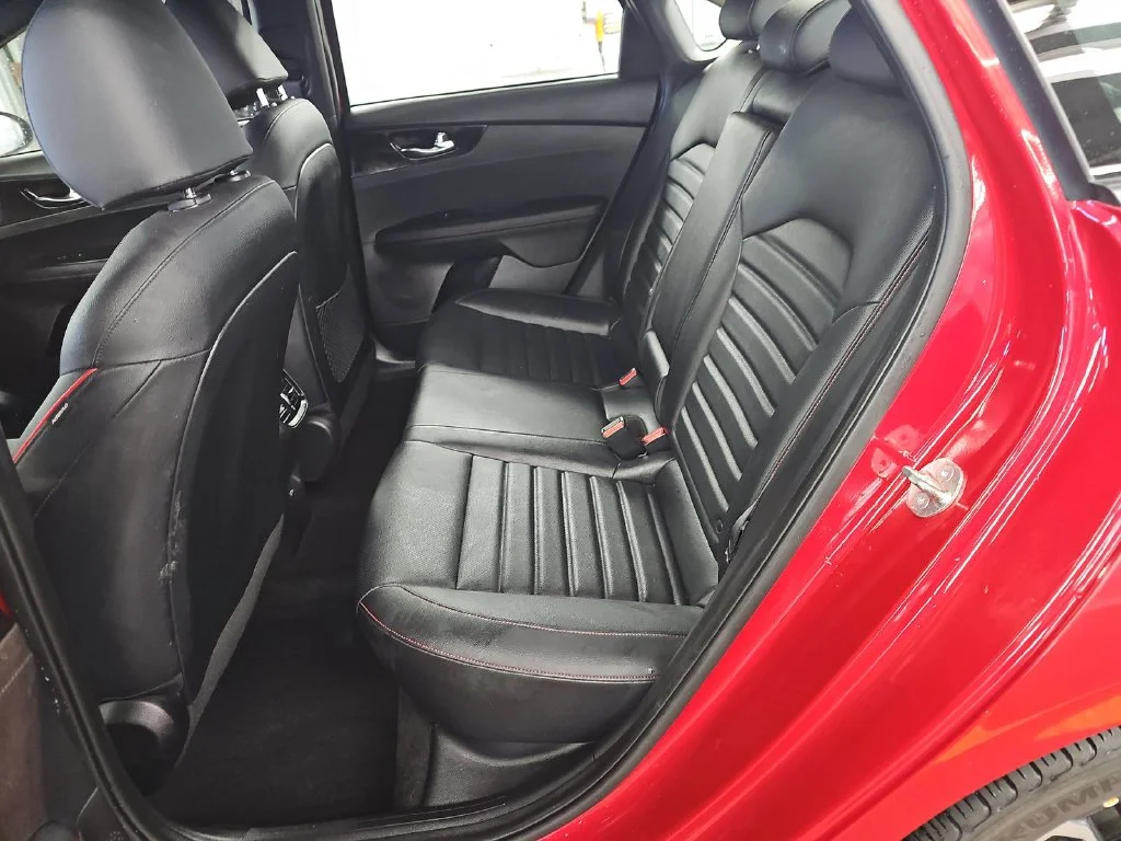 Used 2023 Currant Red Kia GT image 6