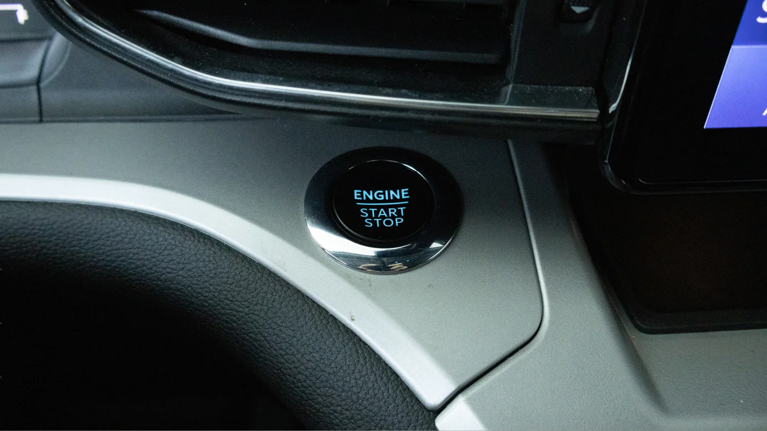 Used 2023 Gray Ford XLT image 19