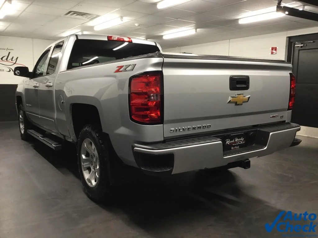 Used 2018 Silver Chevrolet LT image 8
