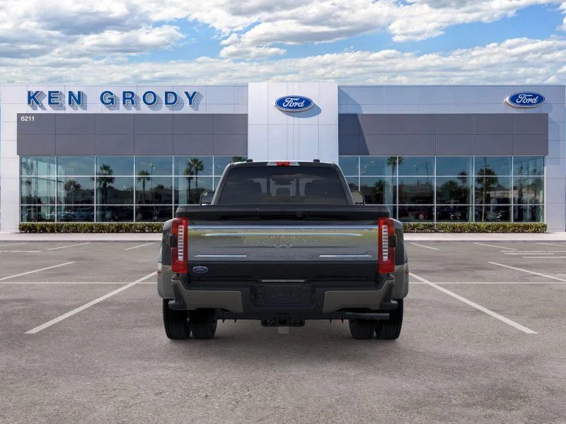 New 2026 Agate Black Metallic Ford King Ranch image 6