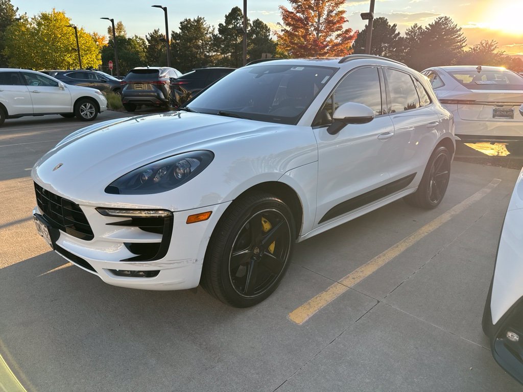 2016 Porsche Macan