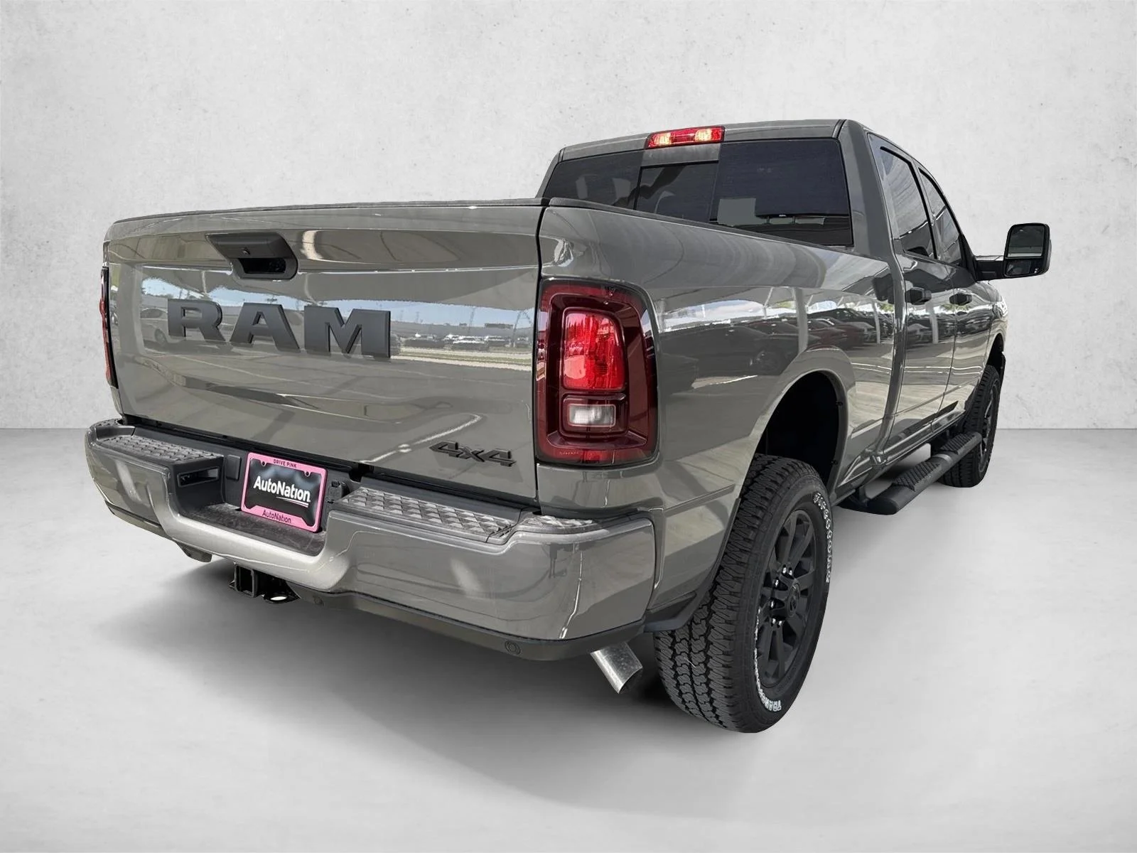 New 2027 Ceramic Gray Clear-Coat Exterior Paint RAM Black Express image 7