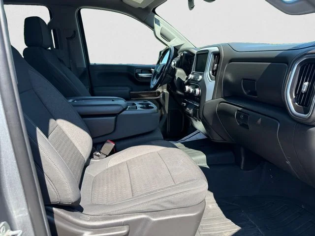 Used 2020 Gray GMC Elevation image 16