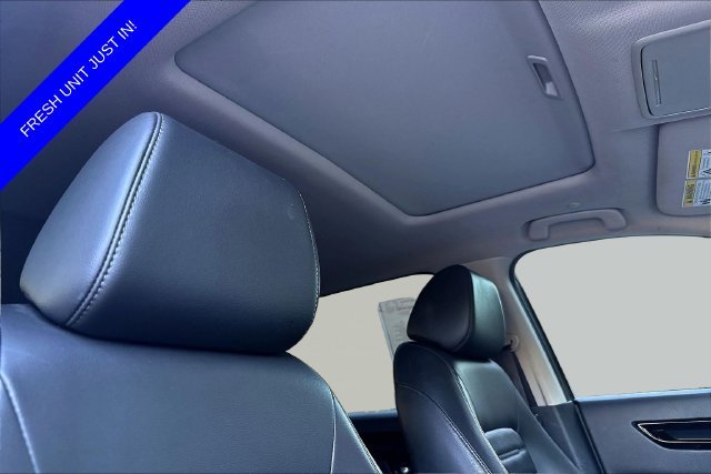 Used 2024 Gray Honda EX-L image 28
