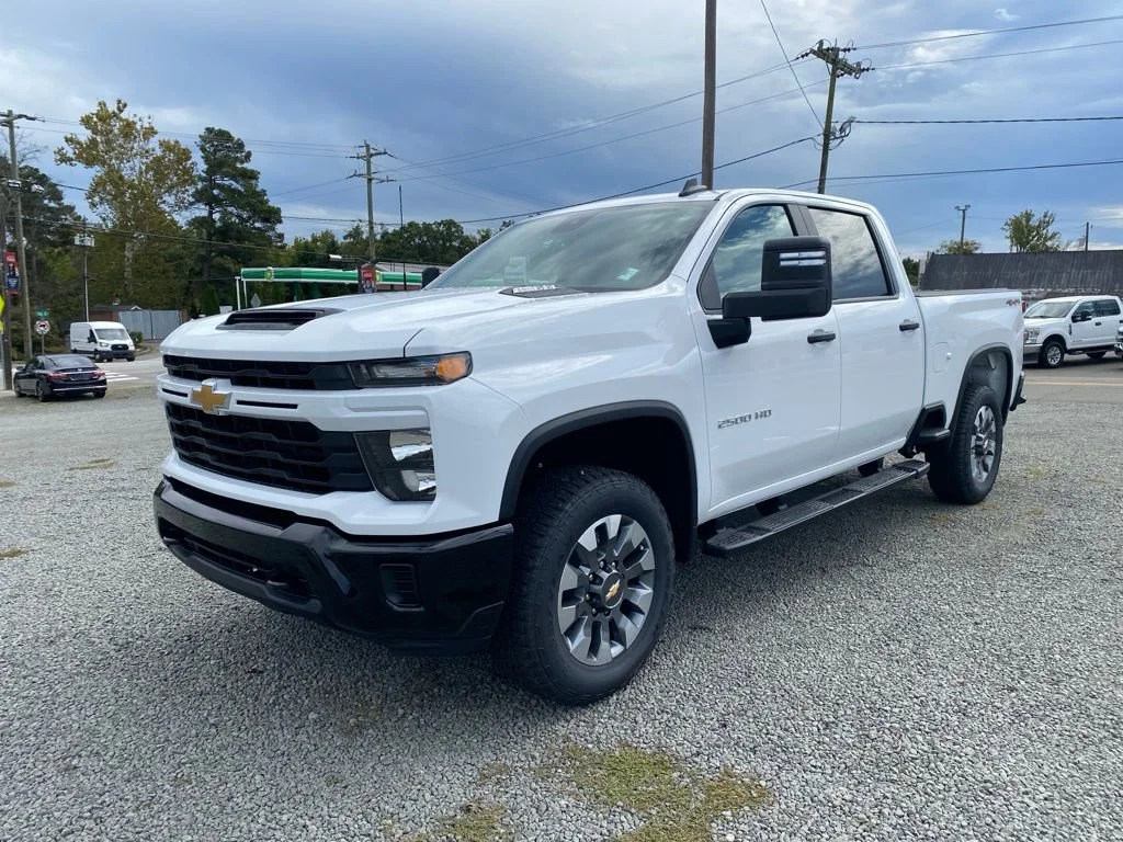 2026 Chevrolet Silverado 2500 HD Custom - Photo 7