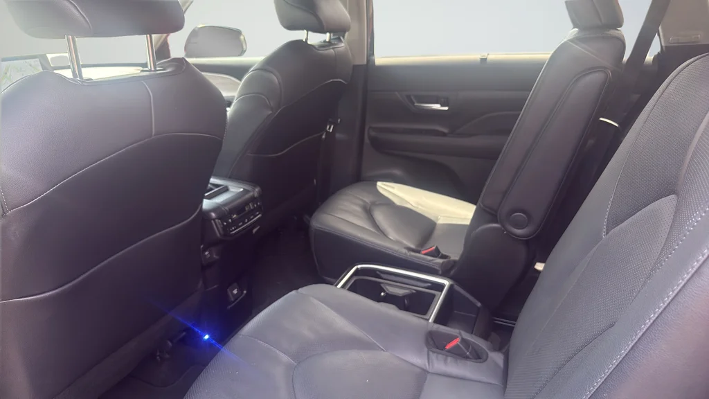 2025 Toyota Grand Highlander Platinum - Photo 21
