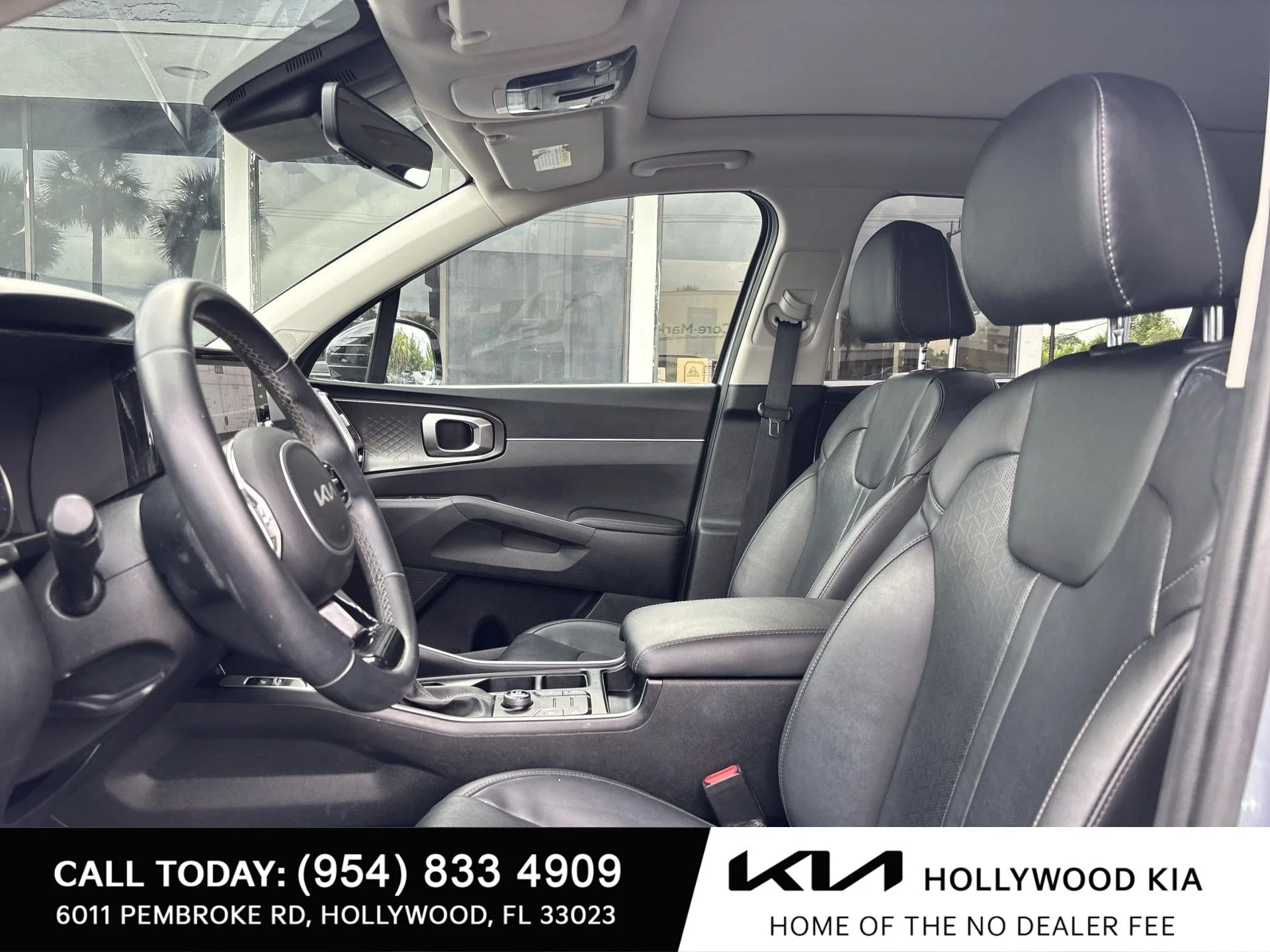Used 2022 Everlasting Silver Kia S image 13