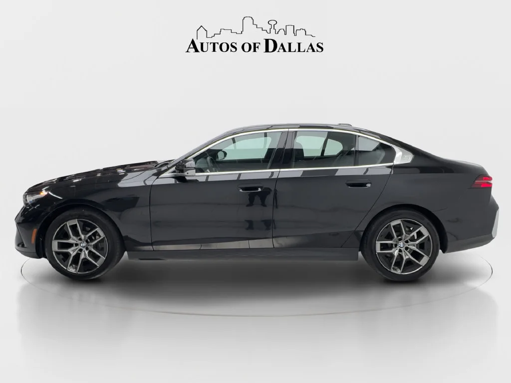Used 2026 Black BMW 530i xDrive image 6