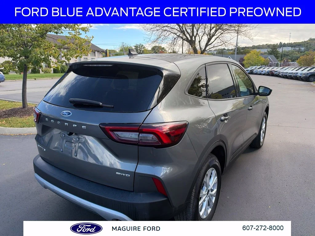 Used 2025 Gray Metallic Ford Active image 5