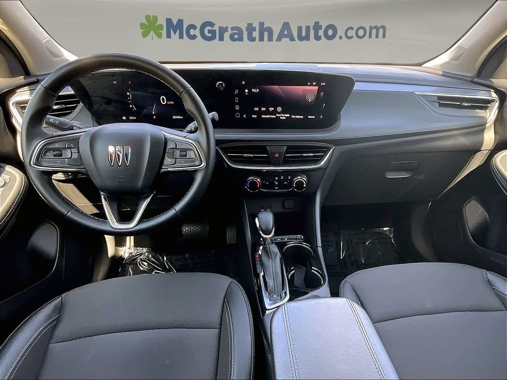 Used 2025 White Buick Preferred image 9