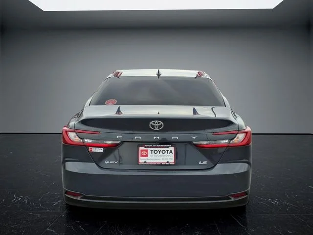 Used 2025  Toyota LE image 4
